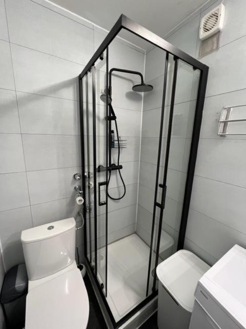 Ruhiges Und Klimatisiertes Apartment Stuttgart Kültér fotó